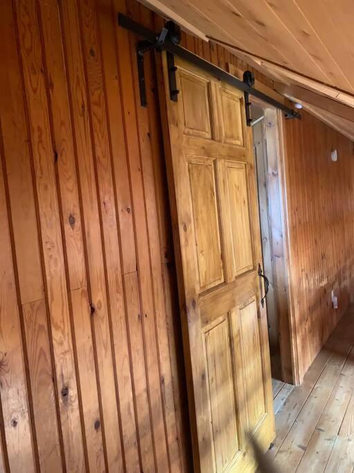 Cozy Log Cottage La Minerve Bagian luar foto
