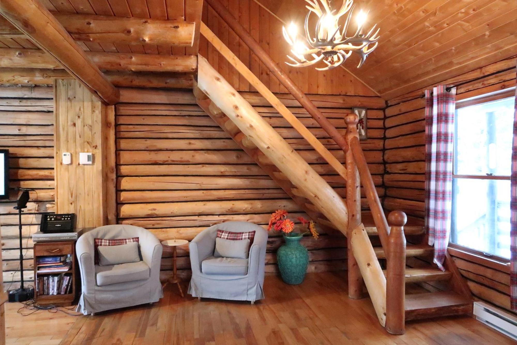 Cozy Log Cottage La Minerve Bagian luar foto
